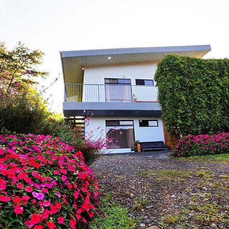 Casa Suculenta ,Monteverde Con Jacuzzi Privado Y Lavanderia Экстерьер фото
